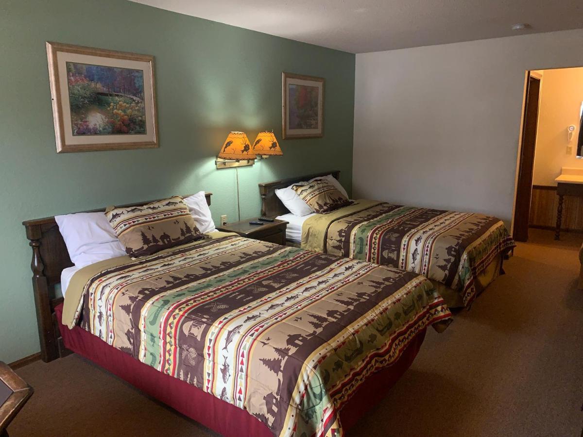 Hidden Lake Resort Warsaw ภายนอก รูปภาพ